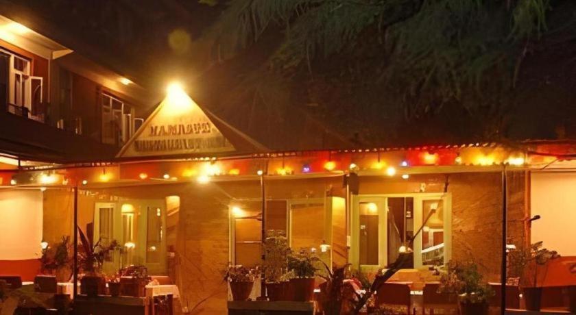 Fairmount Hotel Pokhara Exterior foto